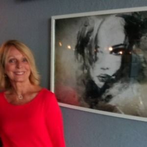 Meet your Posher, Suzanne